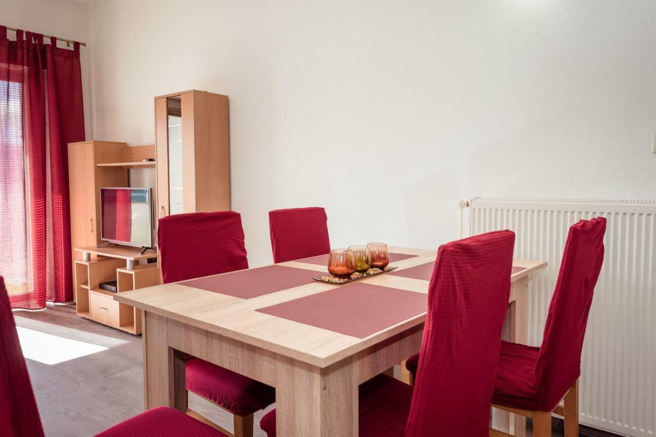 Marinus Apartments Blace Εξωτερικό φωτογραφία